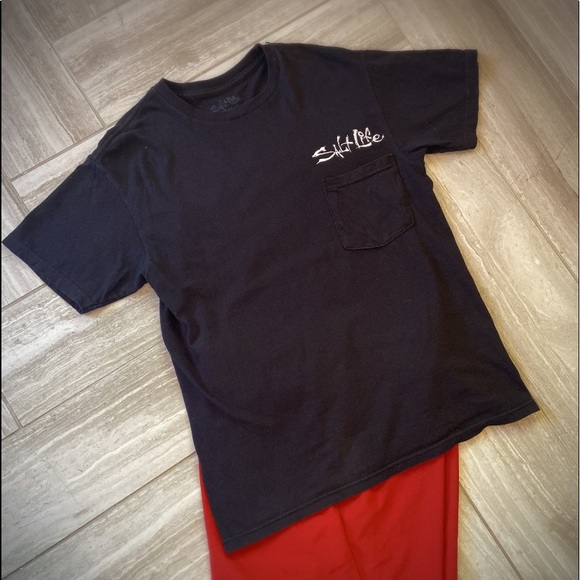 Men’s Salt Life Black Tee shirt - Picture 1 of 3